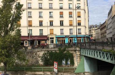 Paris, au bord du Canal Saint Martin - Foto 16
