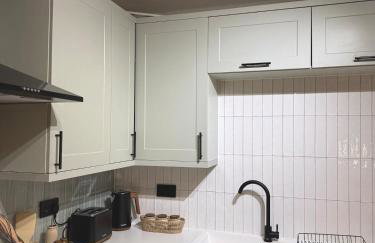 The Malthouse - Luxury City Apartment - Photo 3
