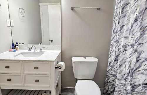 VillaQuèFrancia near Elvis Presley's Graceland 6 mins from Airport, Shuttle, & Rental Vehicle - Foto 32