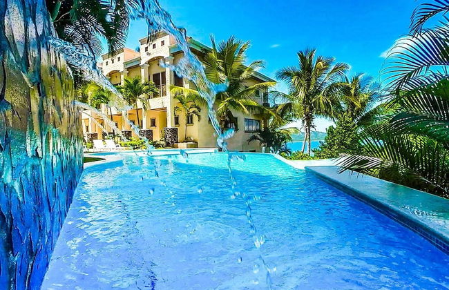 Beautiful Condo in Peaceful Cliffside Location with a Private Balcony & Stunning Ocean and Mountain Views - Foto 21