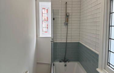 The Newcastle Residence Cozy & Modern Flats in The Park Estate - Photo 12