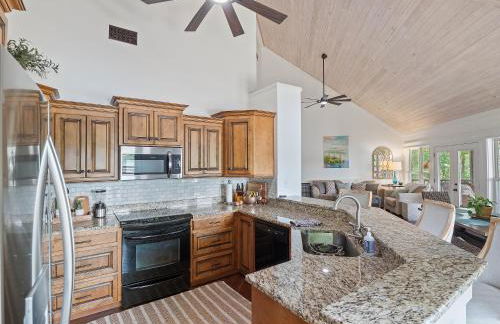 L & L Lodge - Six Bedrooms! Pet-Friendly! - Foto 14