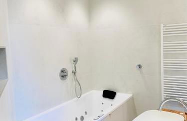 VillaM with heated pool, panoramic view, sea - Foto 24