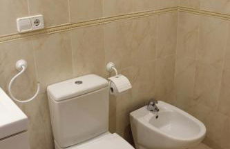 Apto. con gran terraza y acceso directo a piscina. - Foto 10