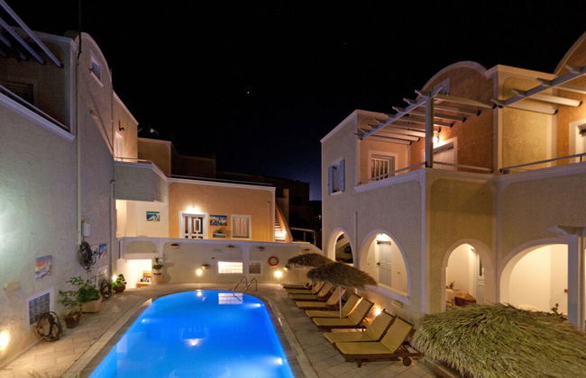 Sellada Apartments - Photo 25