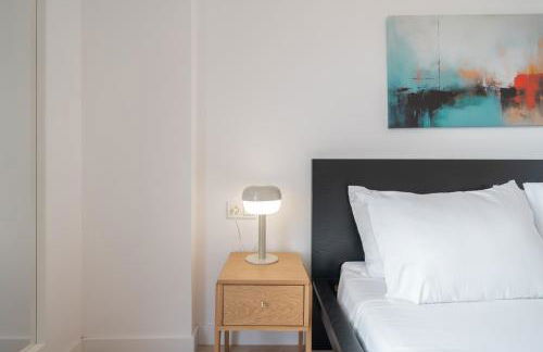 XPCE Urban 8 Skyline - Parking Free - Photo 15