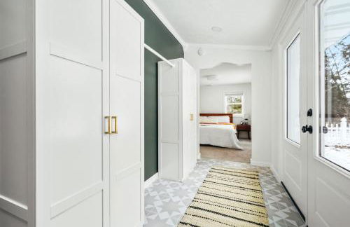 M22 Birch House - Family friendly with shared beach & large kitchen - Foto 51