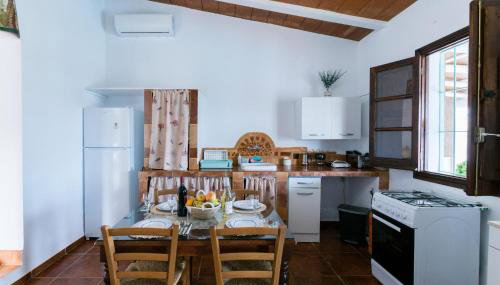 Stunning Home In La Puebla De Los Infan - Photo 5