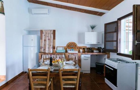Stunning Home In La Puebla De Los Infan - Foto 5