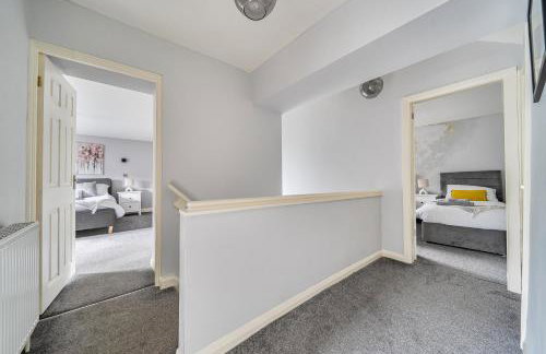 Cosy Apartment Above Village Pub - Photo 15