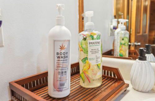 Cabin Bliss - Just 1 Mile from Lake Lanier - Foto 11