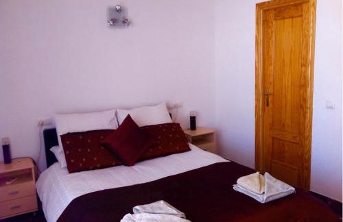 Penthouse with Private Roof terrace and jacuzzi - Photo 27