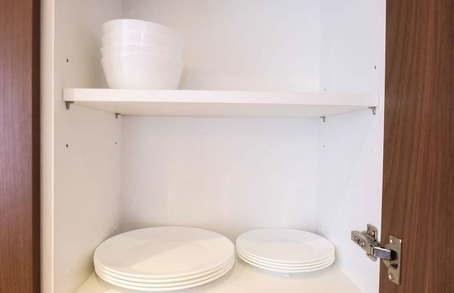 Comfy 2BR L'Avenue Apartment - Photo 24