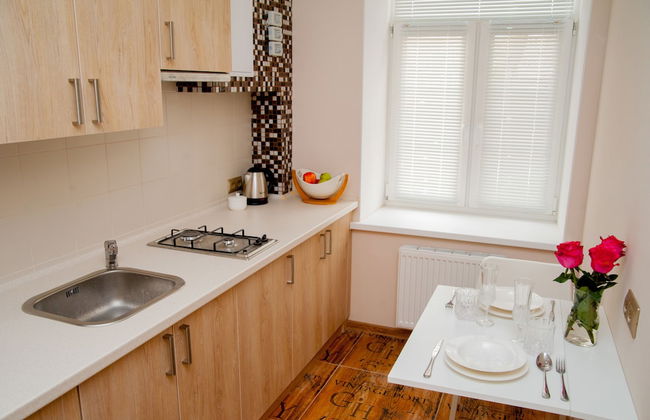 Modern History Apartments - Photo 19