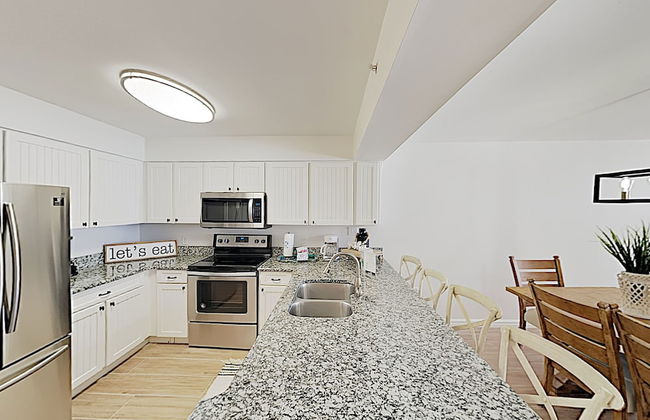 Pelican Beach by Southern Vacation Rentals - Photo 22