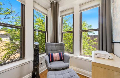 Steps to the Lakefront! This Uptown Beauty is Everything You Need for a Perfect Chicago Getaway condo - Foto 24