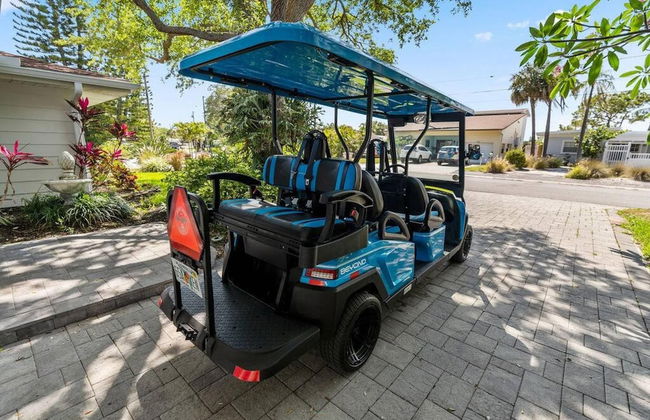 Home with Pool & Hot Tub Close to Beach - Foto 29