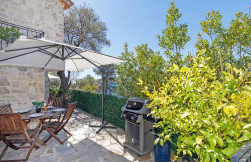 Villa d exception avec terrasse, jacuzzi, vue mer, parking, en plein cœur du village de Eze - Foto 42