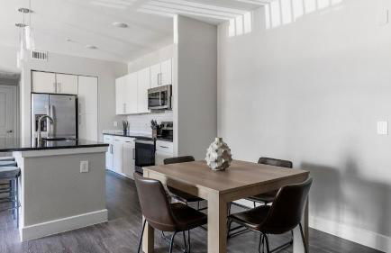 Landing Stylish 1BD Clubhouse Pool - Foto 58