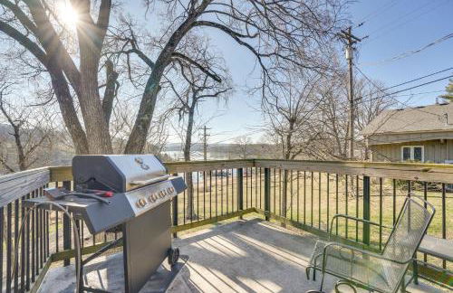 Lake Views and Community Perks Cape Fair Apartment! - Foto 20