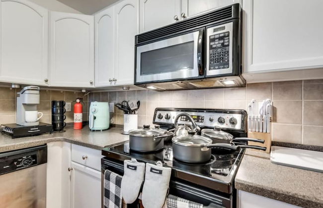 Family Business Retreat King Bed Top Amenities - Foto 27