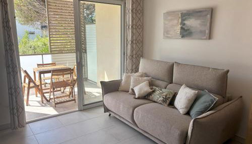 Very comfortable air-conditioned 2 rooms with direct beach access and a free parking - Foto 4