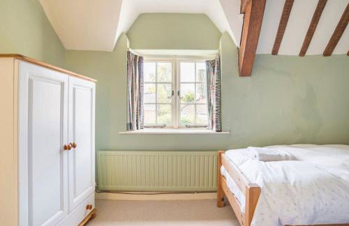 Charming Cottage in Cotswolds Riverside Village - Foto 28