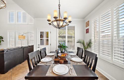 Austin Epic Stay Yoga Gym BBQ Yard WiFi Games - Foto 6