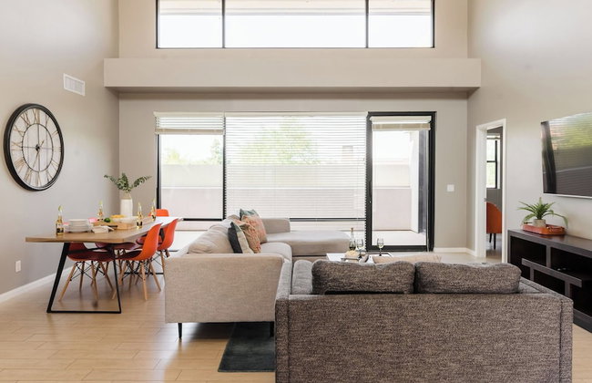 Ivory I By Avantstay Modern Home w/ Stunning Views Close To Old Town - Foto 1