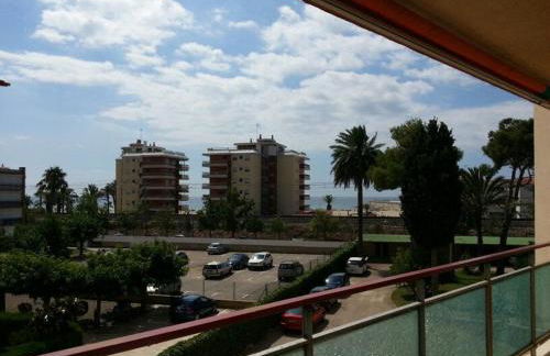 SPACIOUS FLAT WITH SEA VIEWS, FOR 8 PEOPLE WITH 3 BEDROOMS, 2 BATHROOMS and NEXT TO THE BEACH!! - Foto 36