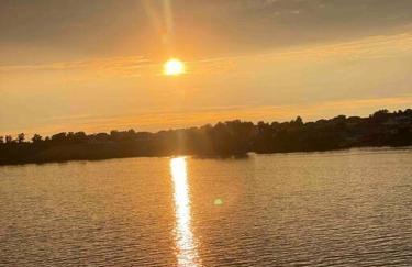 Edgewater Paradise HotTub Private Dock & Game Room - Foto 19