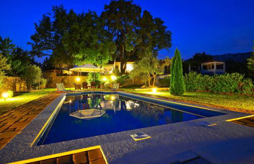 Isolated Villa Terna -Big Garden-Pool-Dalmatia - Foto 1