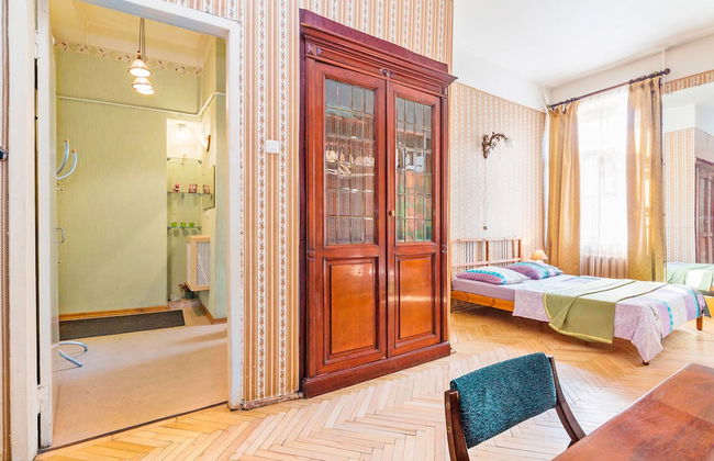 Feelathome on Lower Nevsky - Photo 6