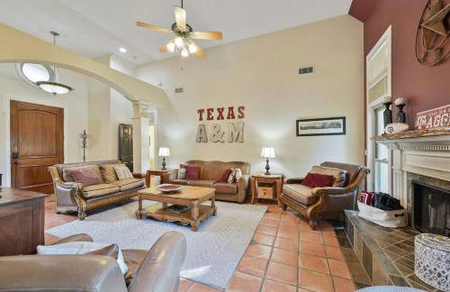 Spirit of Aggieland Retreat-HugeYard-1 Mile to A&M - Foto 4