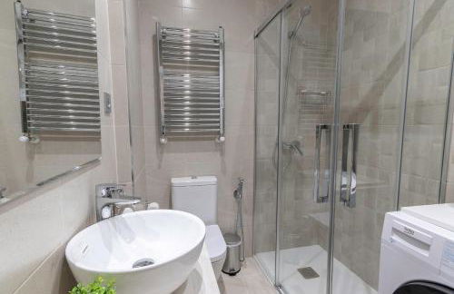 Recién reformado junto a metro San Mamés - Foto 22