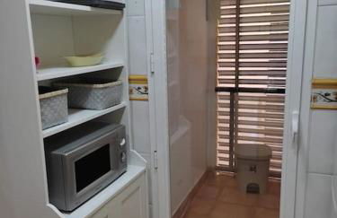 Apartamento renovado en el centro de Benalmádena - Photo 14