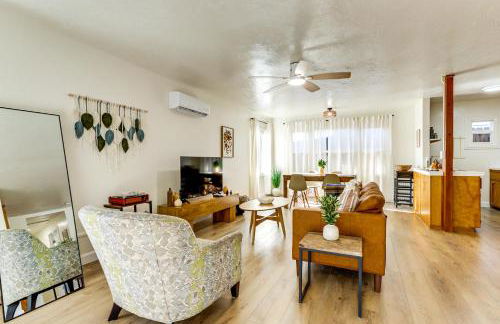 Clear Lake Living! Pet-Friendly Gem with Fenced Yard - Foto 8