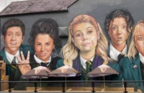 penthouse on the river foyle. foyleview apartments - Foto 18