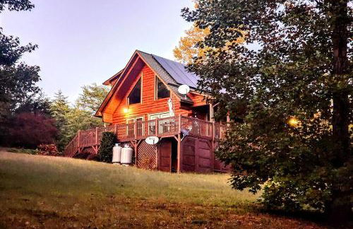 Solar powered log cabin with mountain views, 3acres - Foto 31