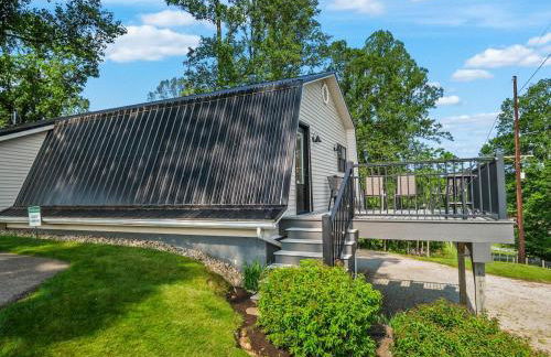 The Barn at Sharp Run-Modern Barn in the heart of Amish Country - Photo 24