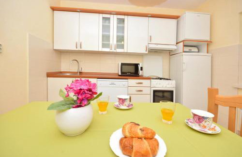 Apartments Regina - Photo 29