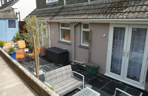 Two Sails Brixham - Spacious modern family seaside home - parking - wood-burner - dog friendly - Photo 39