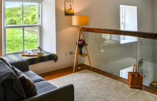 The Haining - Foto 22