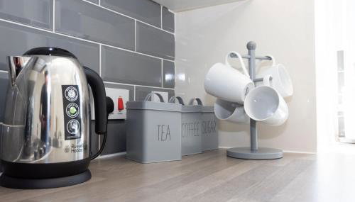 Contemporary 3 Bedroom Home with Garden & Parking - Foto 5