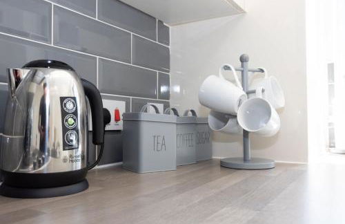 Contemporary 3 Bedroom Home with Garden & Parking - Foto 5