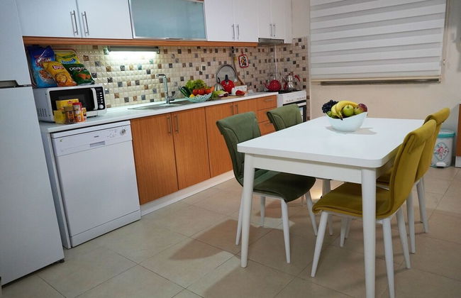 Zenofon Residence - Photo 25