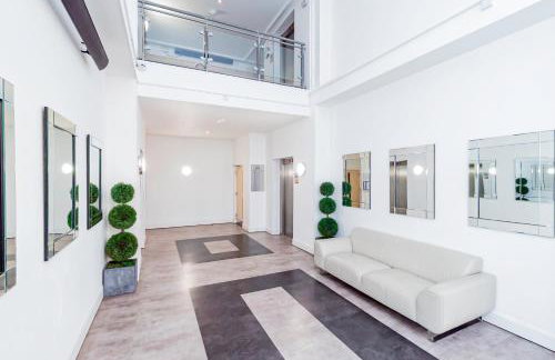 Upgraded 4 Beds Level Access Lifts 2 bath Parking - Foto 25