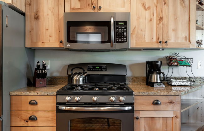 Shepherd Family Retreats- FOX - Photo 12