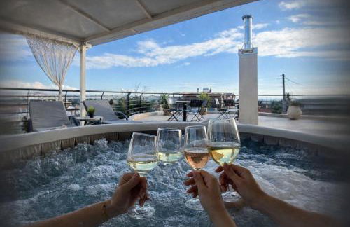 Luxury suite with Jacuzzi - Foto 10