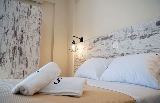 Sinodinos Deluxe Apartments - Foto 12